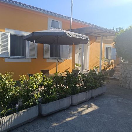 Holiday House Dalinda Drazice Kültér fotó